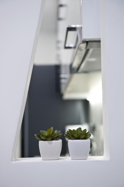 Iris Apartment เทสซาโลนิกิ ภายนอก รูปภาพ