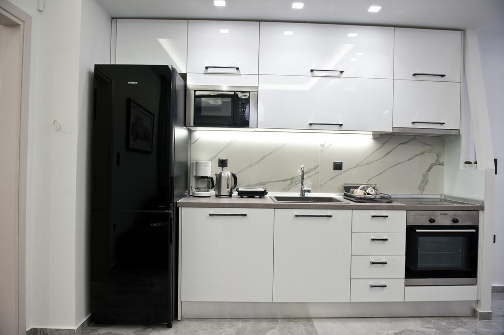 Iris Apartment เทสซาโลนิกิ ภายนอก รูปภาพ